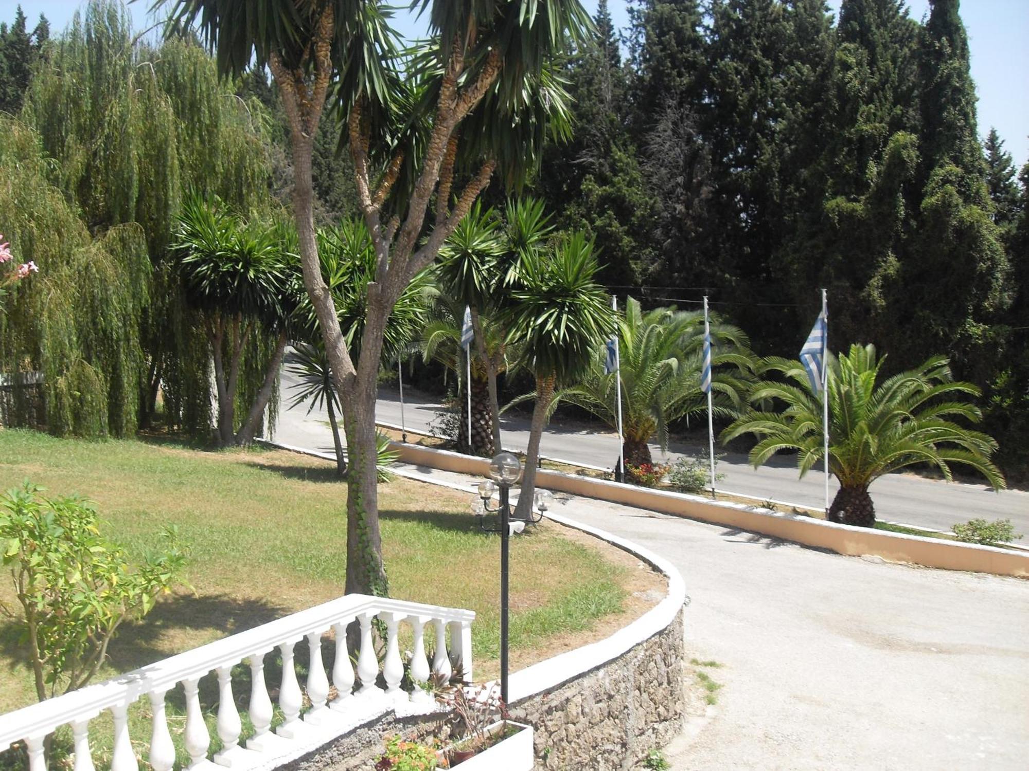 Hôtel Benitses Bay View à Gastouri  Extérieur photo